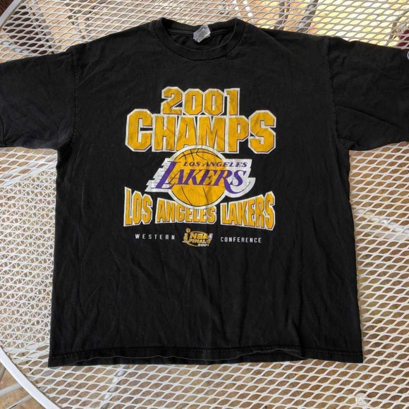 Champion Vintage Los Angeles Lakers 2001 Champs shirt 90s 80s tee for fan men w - Picture 1 of 2